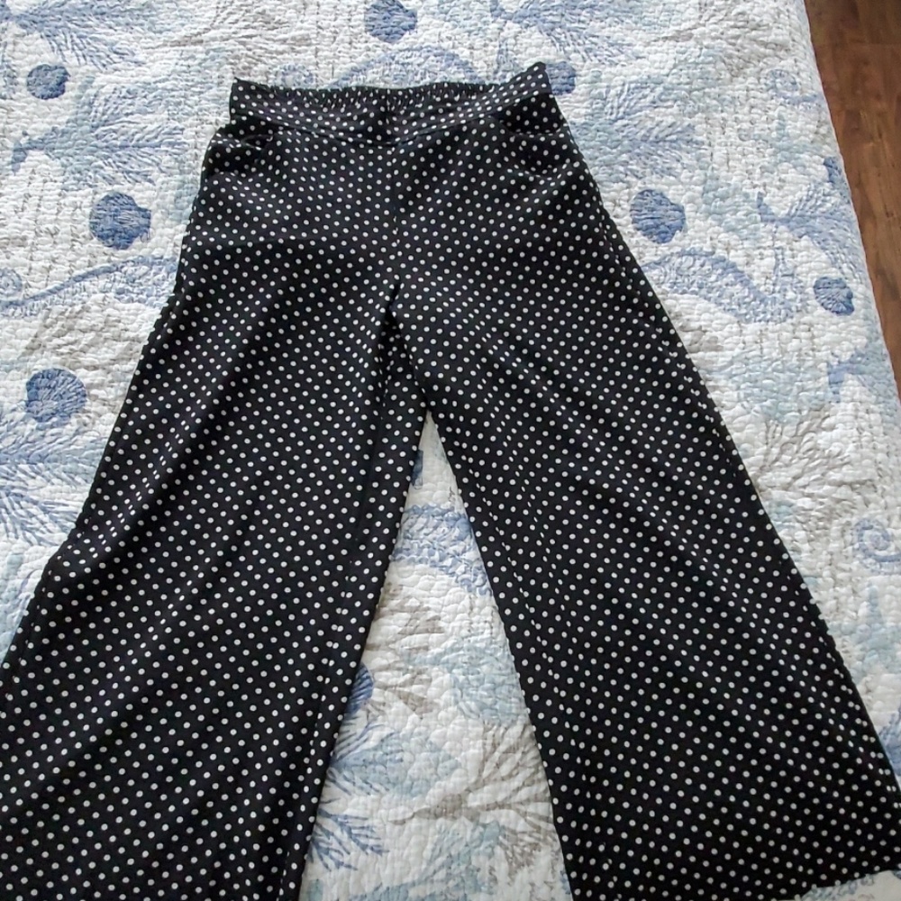 Polka dot culottes